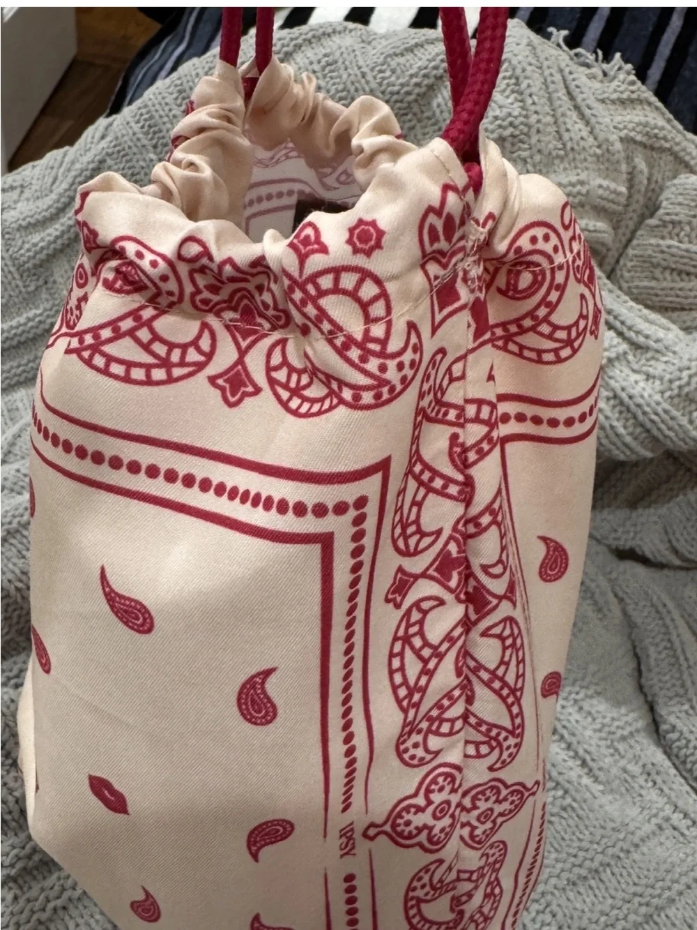 Ipsy Pink Paisley Bandana Glam Cosmetic Pouch